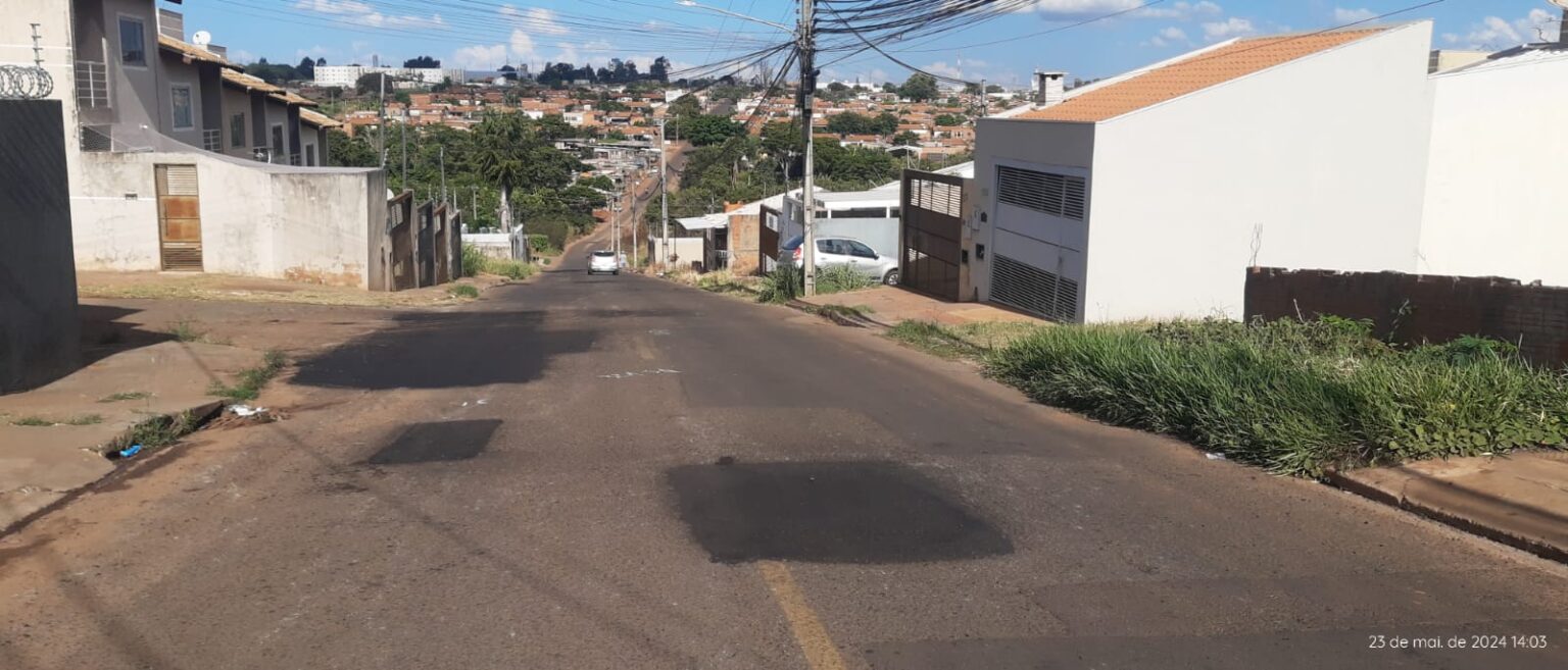 De remoção de poste a tapa-buracos, Betinho leva melhorias para o Nova Lima e região