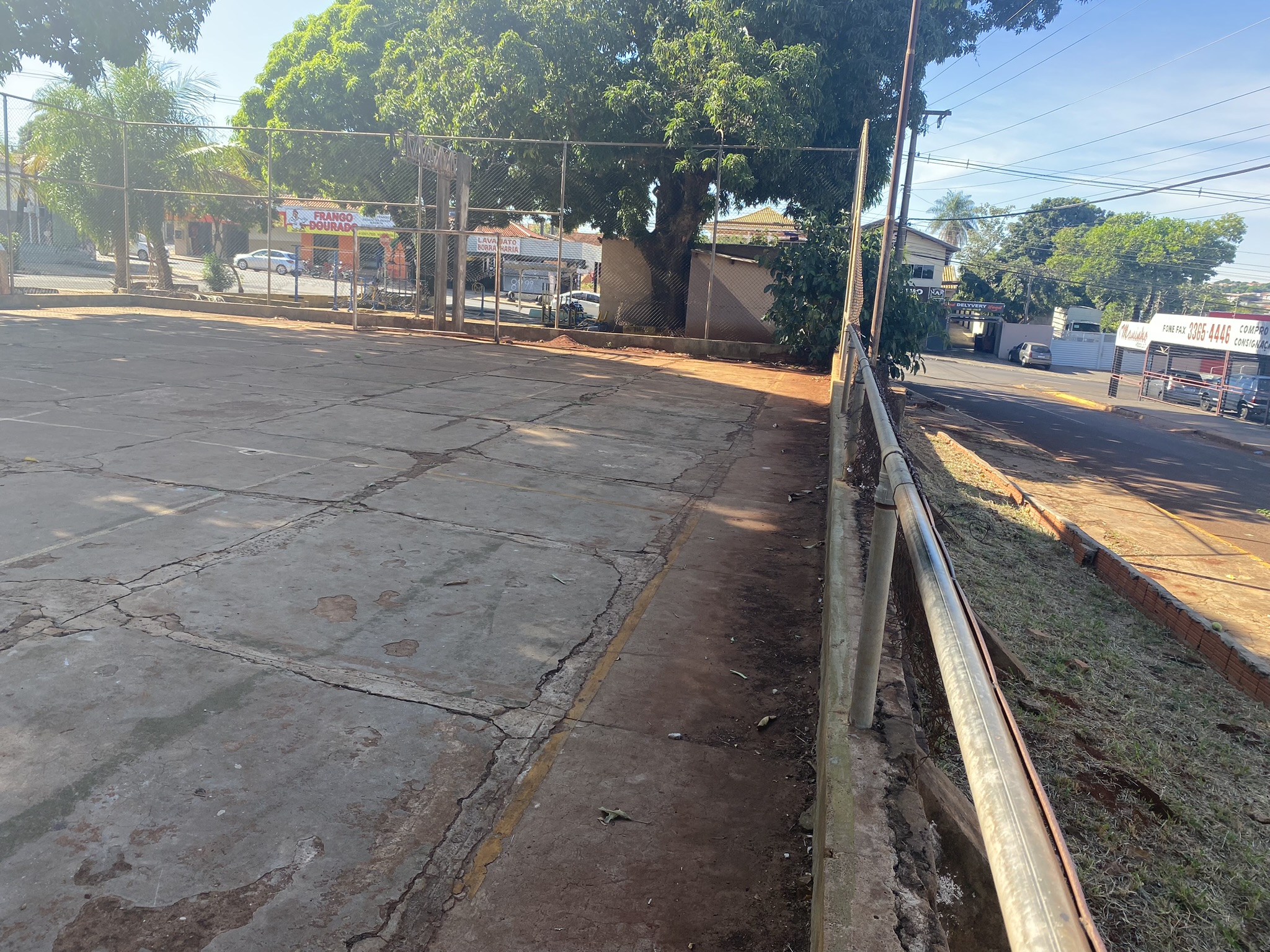 Após cobranças de Ronilço Guerreiro, diretor-presidente da Funesp garante revitalização da praça da Vila dos Ferroviários até o fim do mês