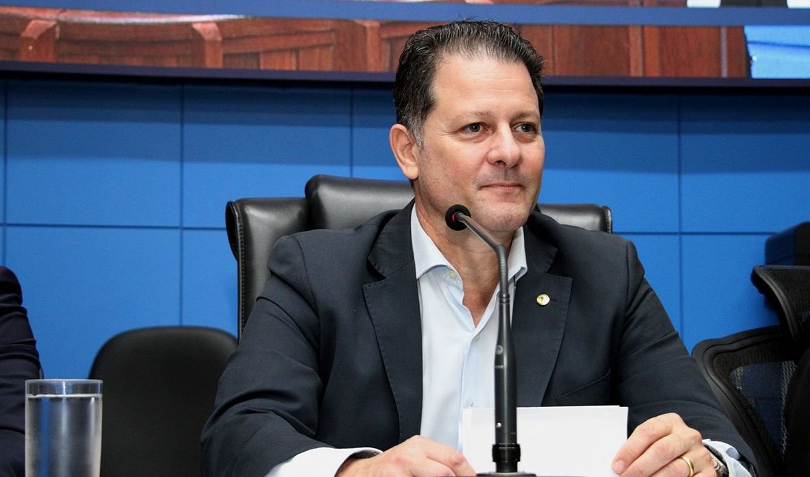 Renato Câmara reivindica a reforma urgente da escola estadual “Irman Ribeiro Almeida” de Nova Andradina