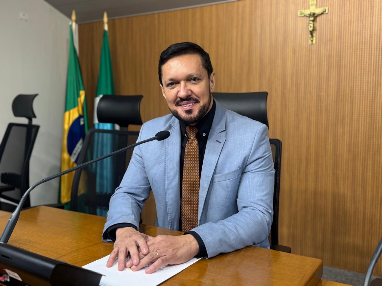 Lucas de Lima destaca investimento de R$ 774,47 Milhões em Saúde no MS em Audiência Pública