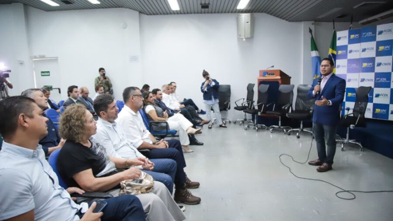 Em encontro com representantes do comércio, vereador Otávio Trad defende valorização do centro