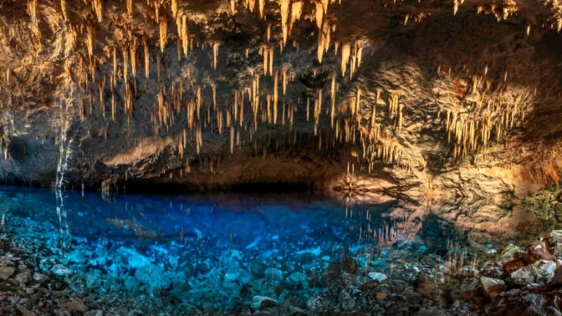 Gruta do Lago Azul, em Bonito, registra maior visitação dos últimos 5 anos