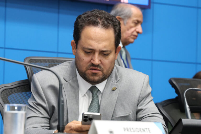 Marcio Fernandes permanece como líder do G1 na ALEMS