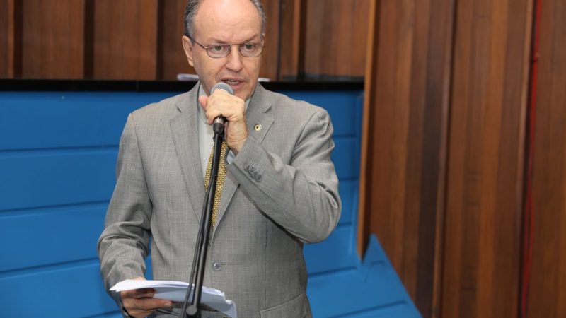 Mochi propõe declaração de Utilidade Pública do Clube FUT 50, de Coxim