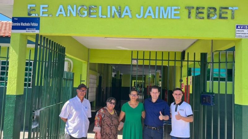 Renato Câmara cumpre agenda em Ivinhema com entrega na Escola Angelina Jaime Tebet