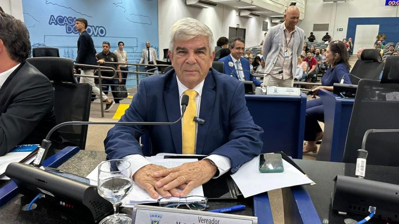 Vereador Veterinário Francisco apresenta moção de pesar pelo falecimento de Luiz Roberto Silveira Maia