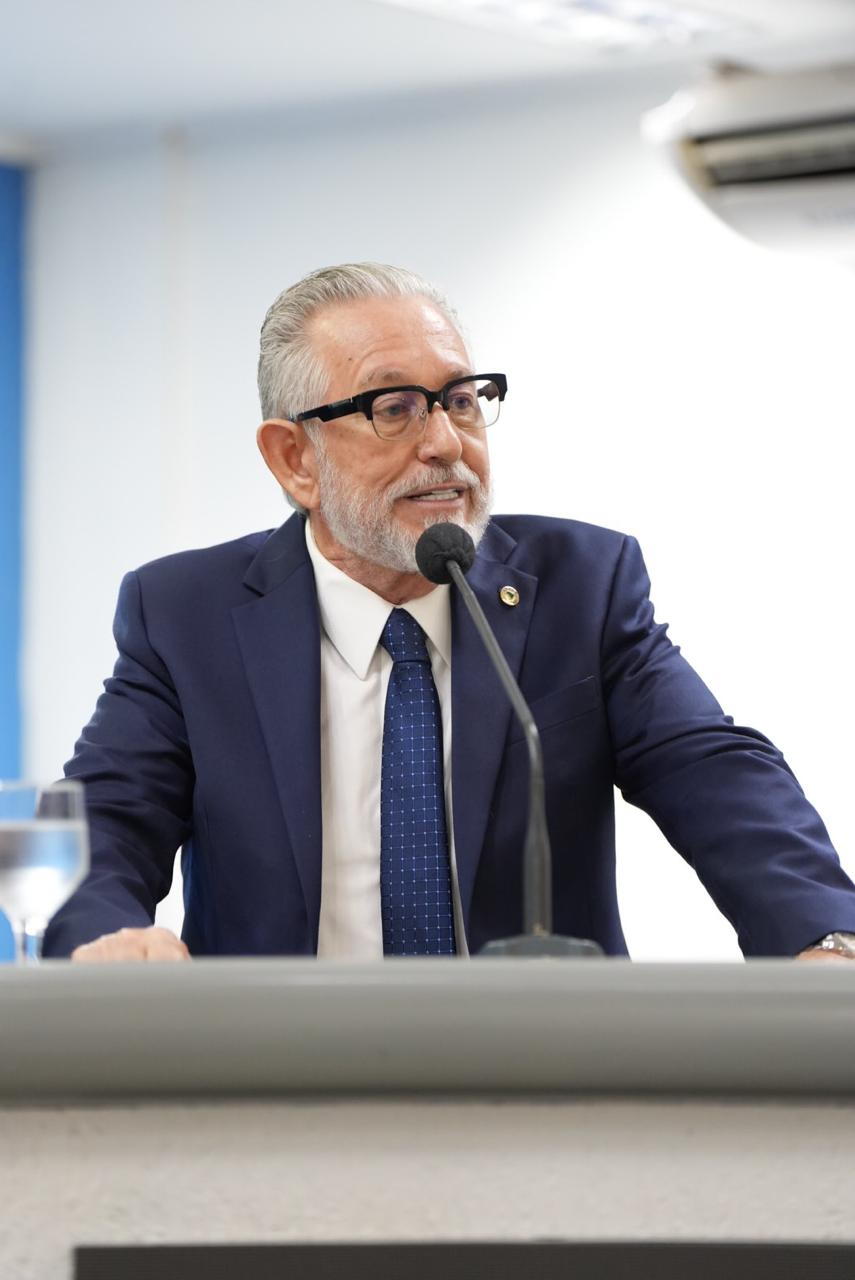Maio Laranja ganhou força com atuação de Antonio Vaz na proteção infantil