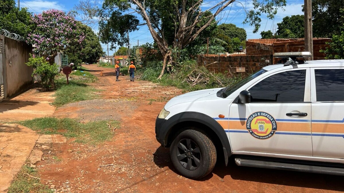 Com risco de chuvas e ventos intensos, Defesa Civil emite alerta