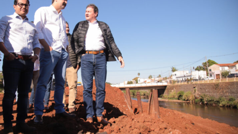 Papy cobra informações sobre obras na Ernesto Geisel e questiona atrasos que afetam comerciantes e moradores