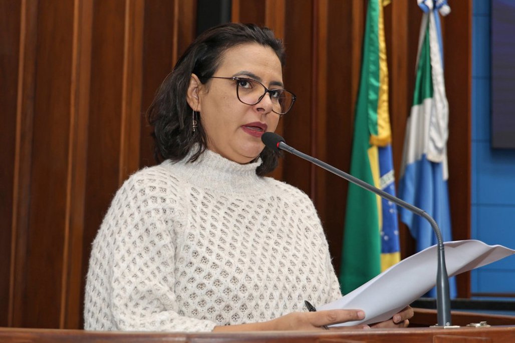 Com 13 feminicídios em cinco meses, Gleice Jane cobra transparência sobre recursos para políticas de proteção às mulheres