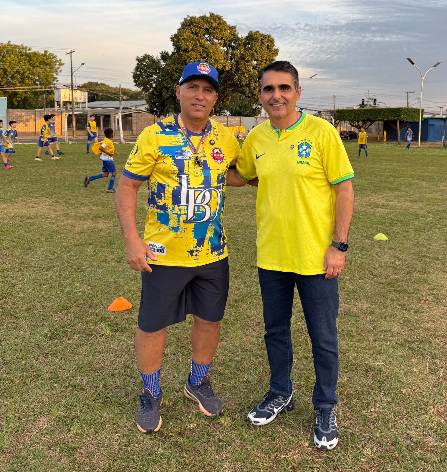 Vereador Herculano Borges destaca papel do terceiro setor e visita Instituto Bola de Ouro, onde jogador da Seleção Brasileira iniciou trajetória no futebol