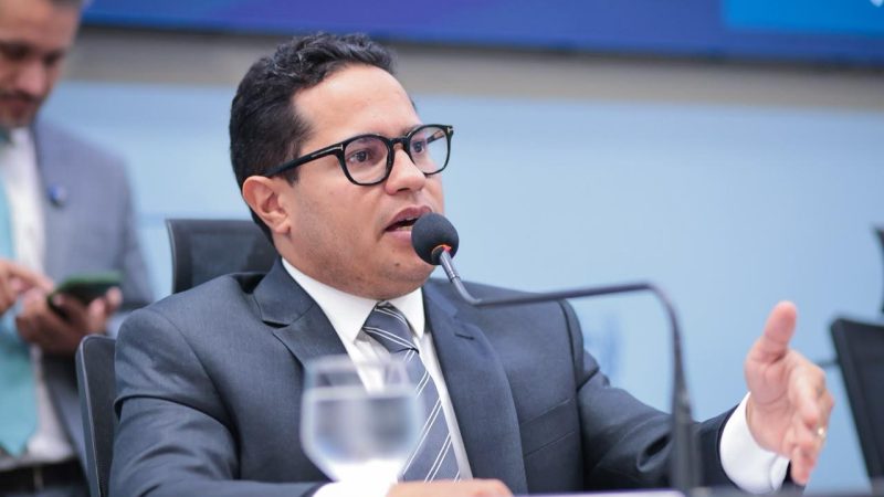 “O cidadão quer ônibus novos e mobilidade eficiente”, diz Papy após venda de Consórcio