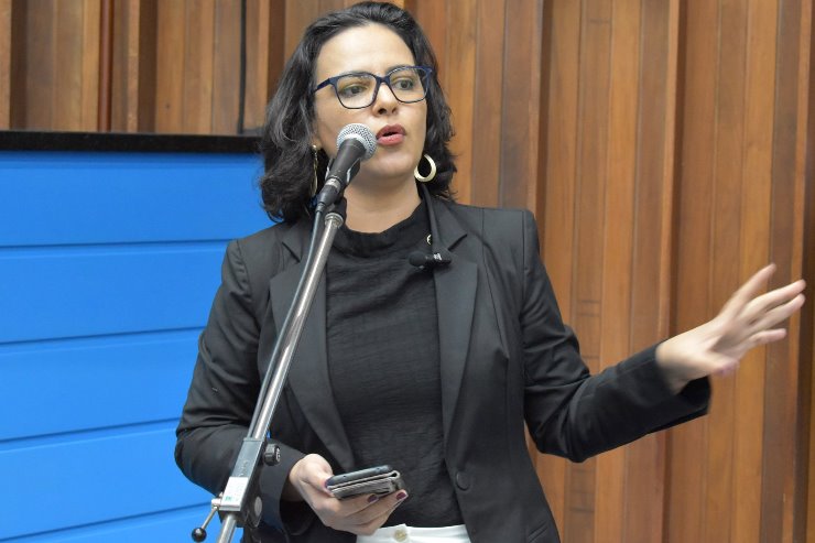 Gleice Jane destina R$ 100 mil em emendas para fortalecer educação e atendimento às famílias atípicas em Nova Andradina
