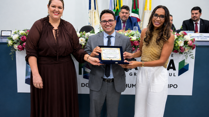 Câmara de Miranda homenageia deputado estadual Pedrossian pelos serviços prestados ao município
