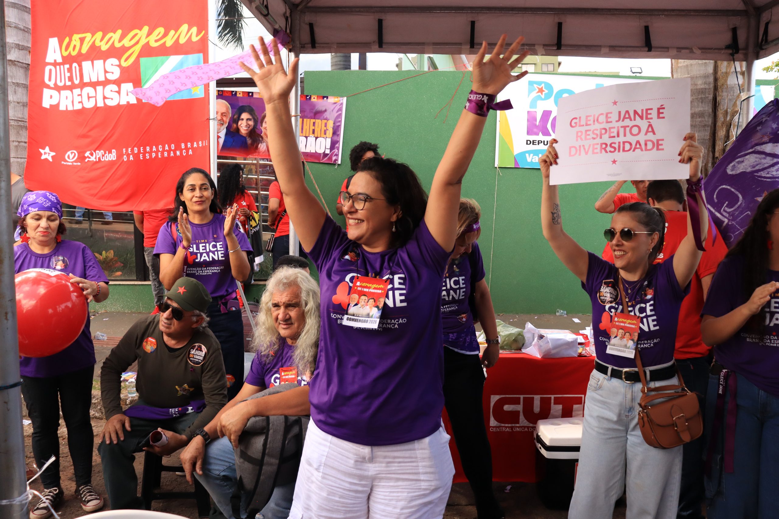 Gleice Jane é oficializada candidata e reforça aposta em mandato coletivo