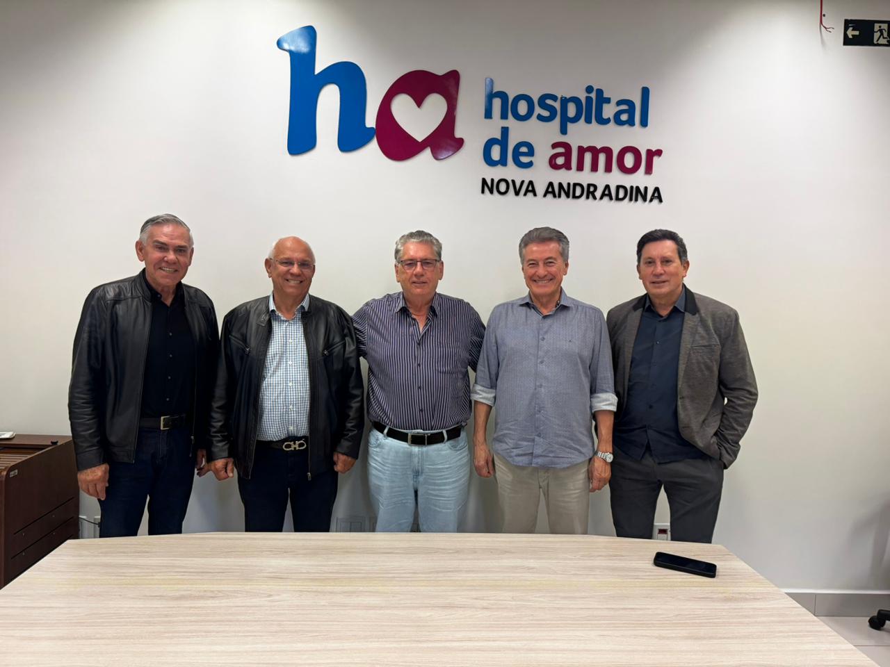 Deputado Hashioka reforça apoio para ampliar atendimento do Hospital de Amor
