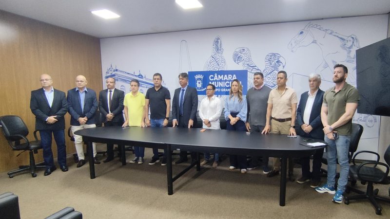 Vereador Clodoilson Pires participa da apresentação do relatório dos  primeiros 15 dias da intervenção no transporte coletivo