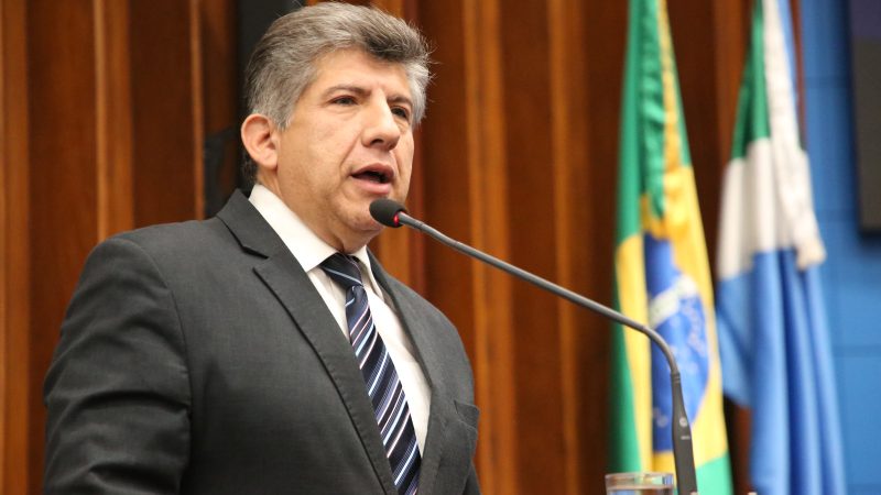 Lidio Lopes solicita poço semiartesiano em escola indígena de Tacuru e estudos para duplicar trecho da rodovia MS-080