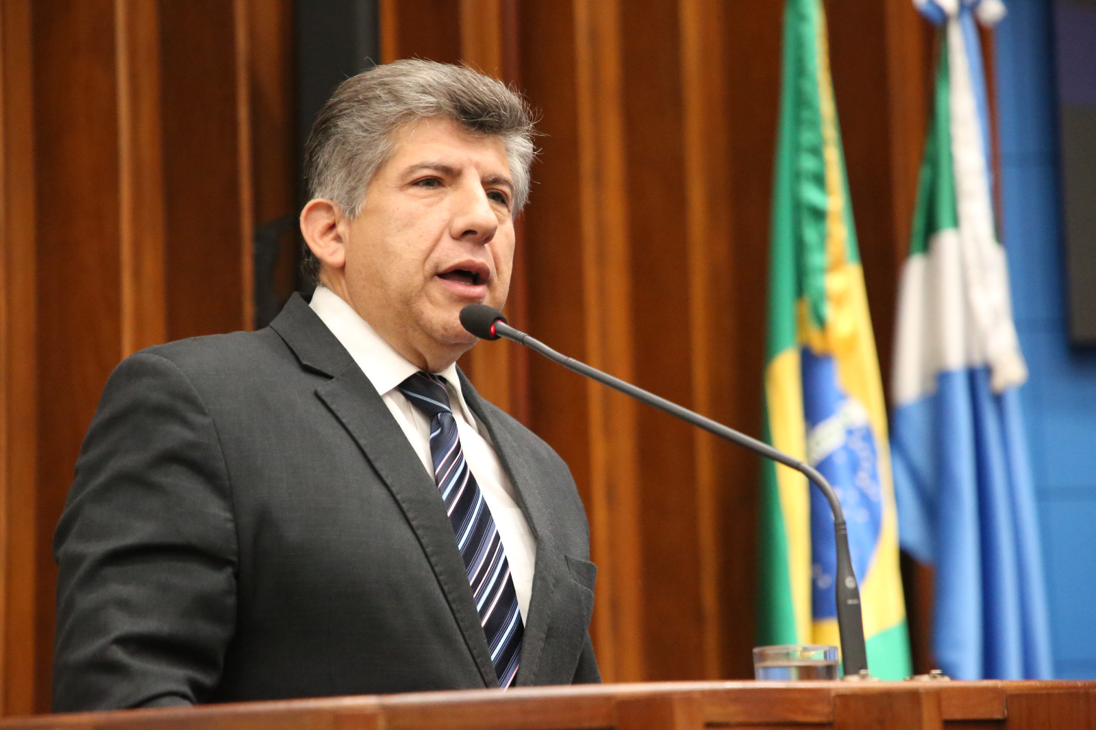 Lidio Lopes solicita poço semiartesiano em escola indígena de Tacuru e estudos para duplicar trecho da rodovia MS-080