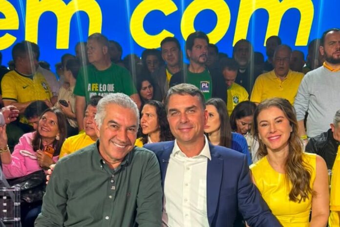 Lideranças de MS prestigiam convenção que oficializou Flávio Bolsonaro como candidato à Presidência