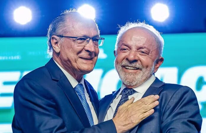 Convenção do PSB oficializa Geraldo Alckmin como vice na chapa de Lula
