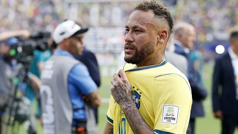 Neymar confirma aposentadoria da Seleção Brasileira: ‘Agora não quero mais’