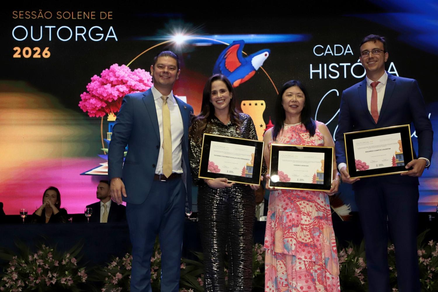 Vereador Otávio Trad homenageia corretora de imóveis, médico e comerciante com Título de Cidadão Campo-Grandense
