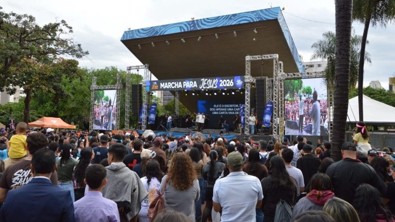 Nem a chuva impediu a celebração de fé na 34ª Marcha para Jesus em Campo Grande