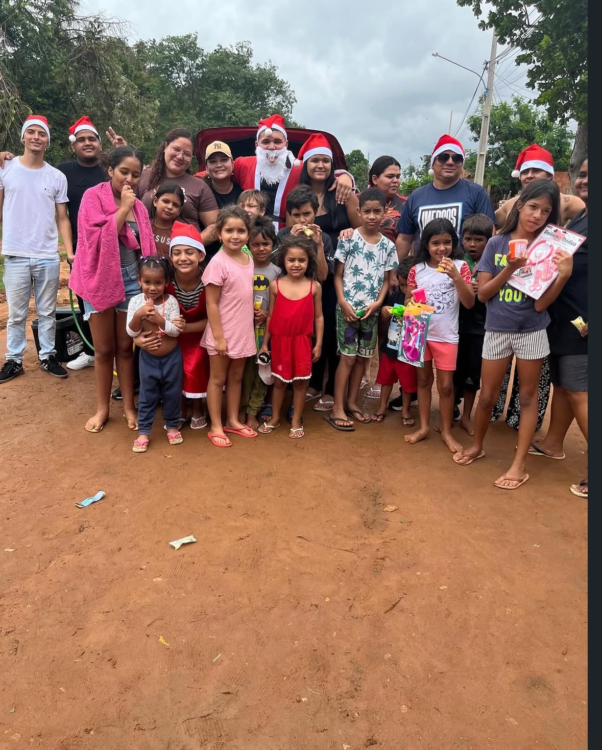 NATAL SOLIDÁRIO 2026: AMIGOS DO BEM VOLTAM ÀS RUAS PARA TRANSFORMAR O NATAL DE CENTENAS DE CRIANÇAS EM CAMPO GRANDE