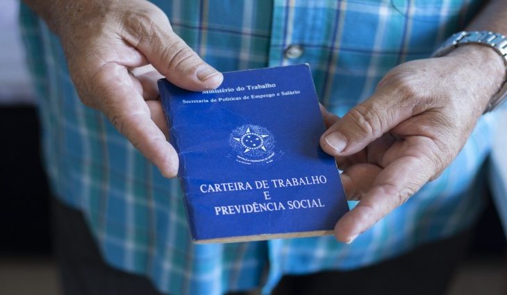 De motorista a pedreiro: Capital tem mais de 1,2 mil vagas de emprego